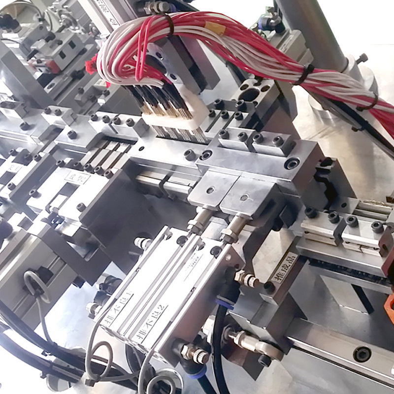 Máquina de montagem e inspeção de rosqueamento totalmente automática do conector